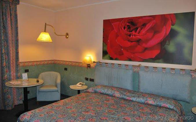Green Hotel Settimo Torinese Dış mekan fotoğraf