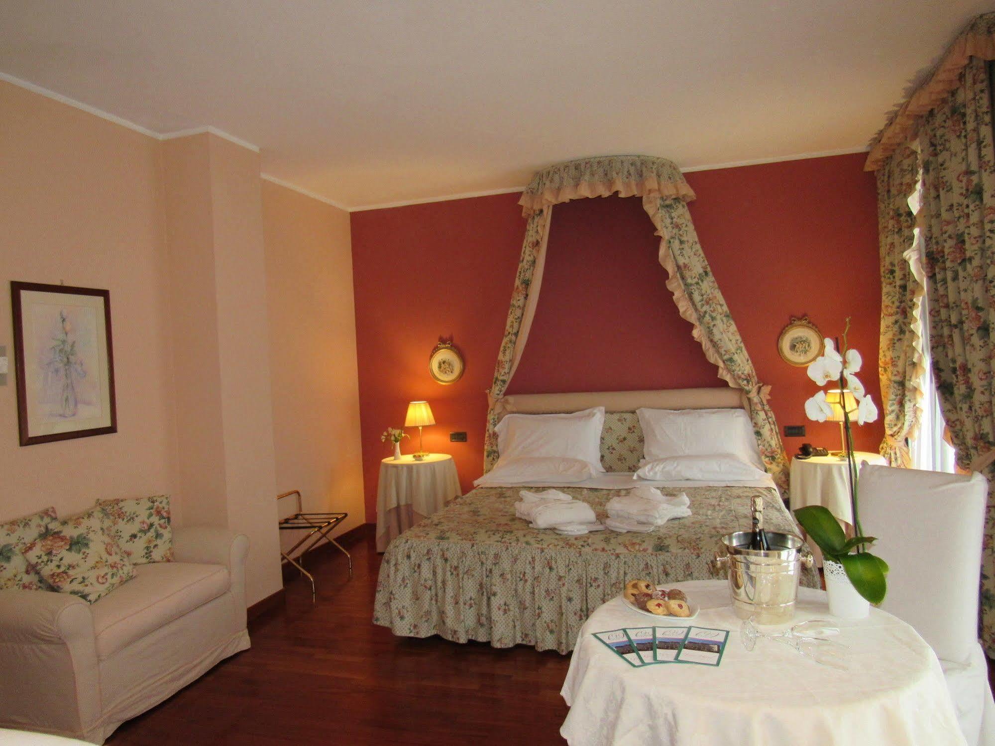 Green Hotel Settimo Torinese Dış mekan fotoğraf