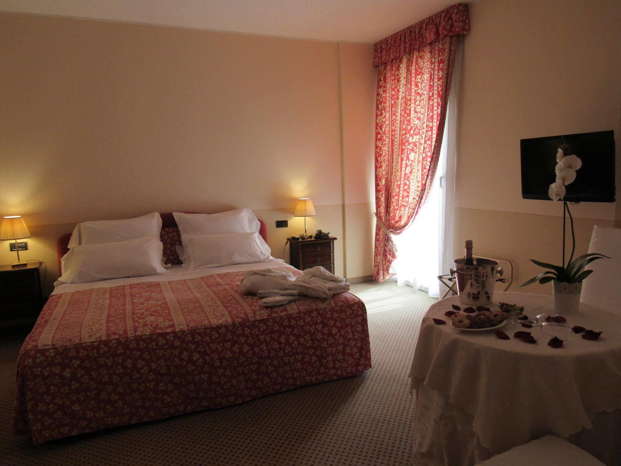 Green Hotel Settimo Torinese Dış mekan fotoğraf